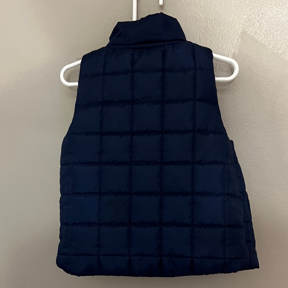 Kids Bluey Navy Puffer Vest - Picture 2 of 4